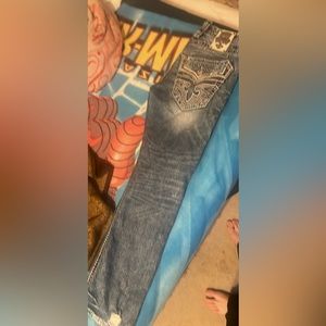 I don’t wear them just have them sitting